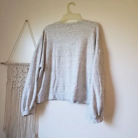 CJLA Heather Grey Pullover Sweatshirt Oversized
Size S - Picture 8 of 10